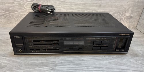 Pioneer stereo amplifier - stereo,