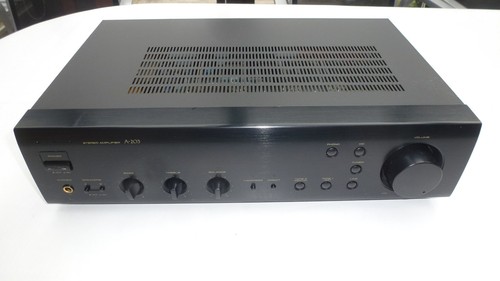 Pioneer 203 stereo amplifier - stereo,