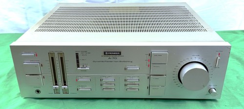 Pioneer stereo integrated - pioneer,