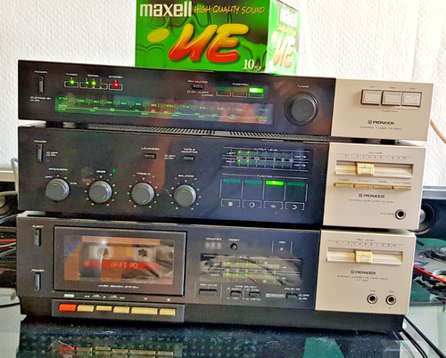 Pioneer stereo amplifier - pioneer,